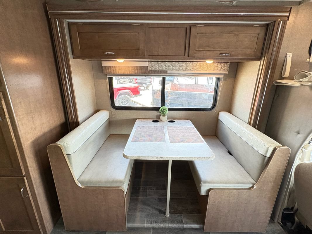 Used 2018 Ford E-450 and Econoline 450 Super Duty w/ Motorhome Prep Package RWD image 16