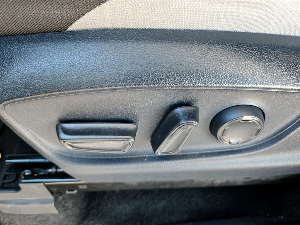 Used 2024 Toyota Tacoma TRD Off-Road image 26