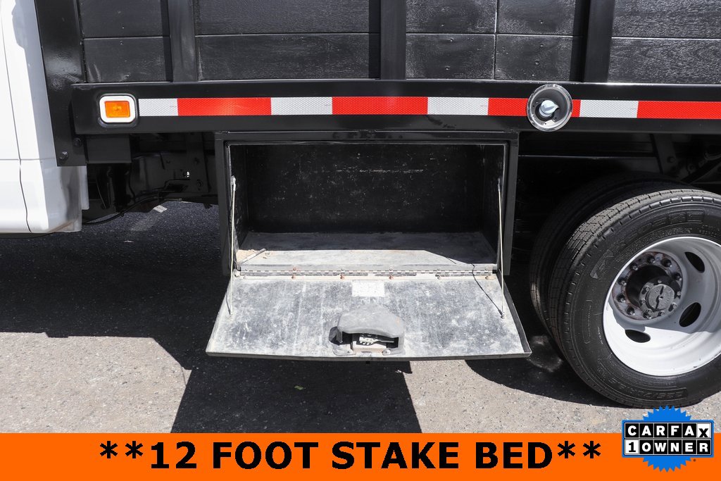 Used 2017 Ford F450 XL w/ Power Equipment Group image 2