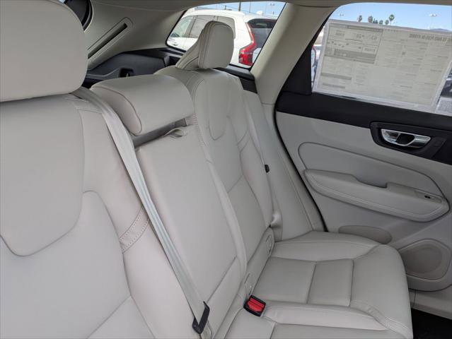 New 2026 Volvo XC60 T8 Ultra w/ Protection Package Premier image 13