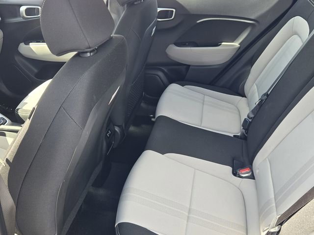 Certified 2025 Hyundai Venue SEL FWD image 12