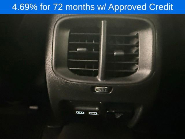 Used 2019 Jeep Cherokee Latitude Plus w/ Comfort/Convenience Group image 15