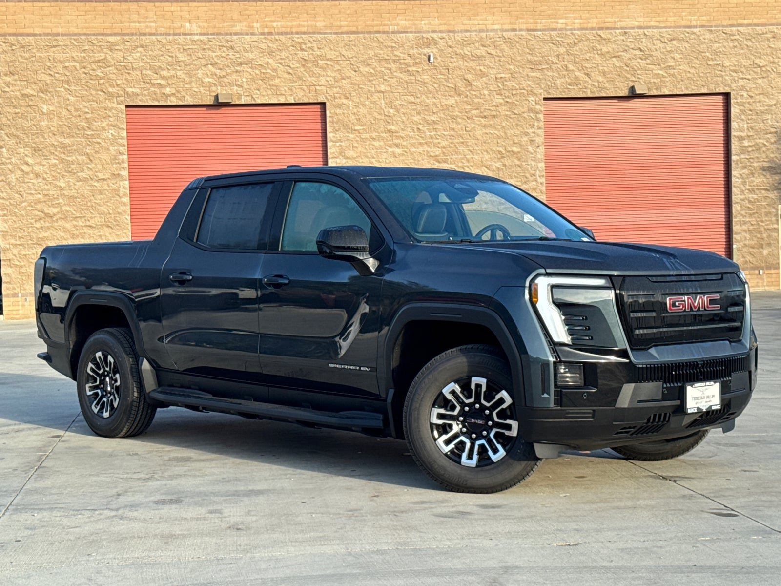 Used 2026 GMC Sierra EV Elevation AWD/4WD image 2