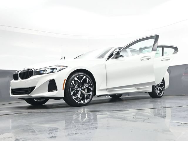 New 2026 BMW 330i xDrive Sedan w/ Premium Package AWD/4WD image 46