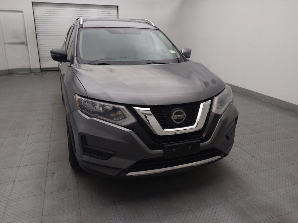 Used 2018 Nissan Rogue SV w/ Premium Package AWD/4WD image 14