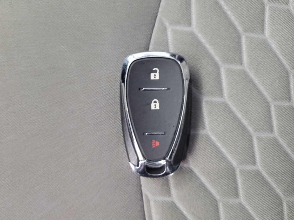 Used 2020 Chevrolet Equinox LT w/ LPO, Floor Liner Package image 32