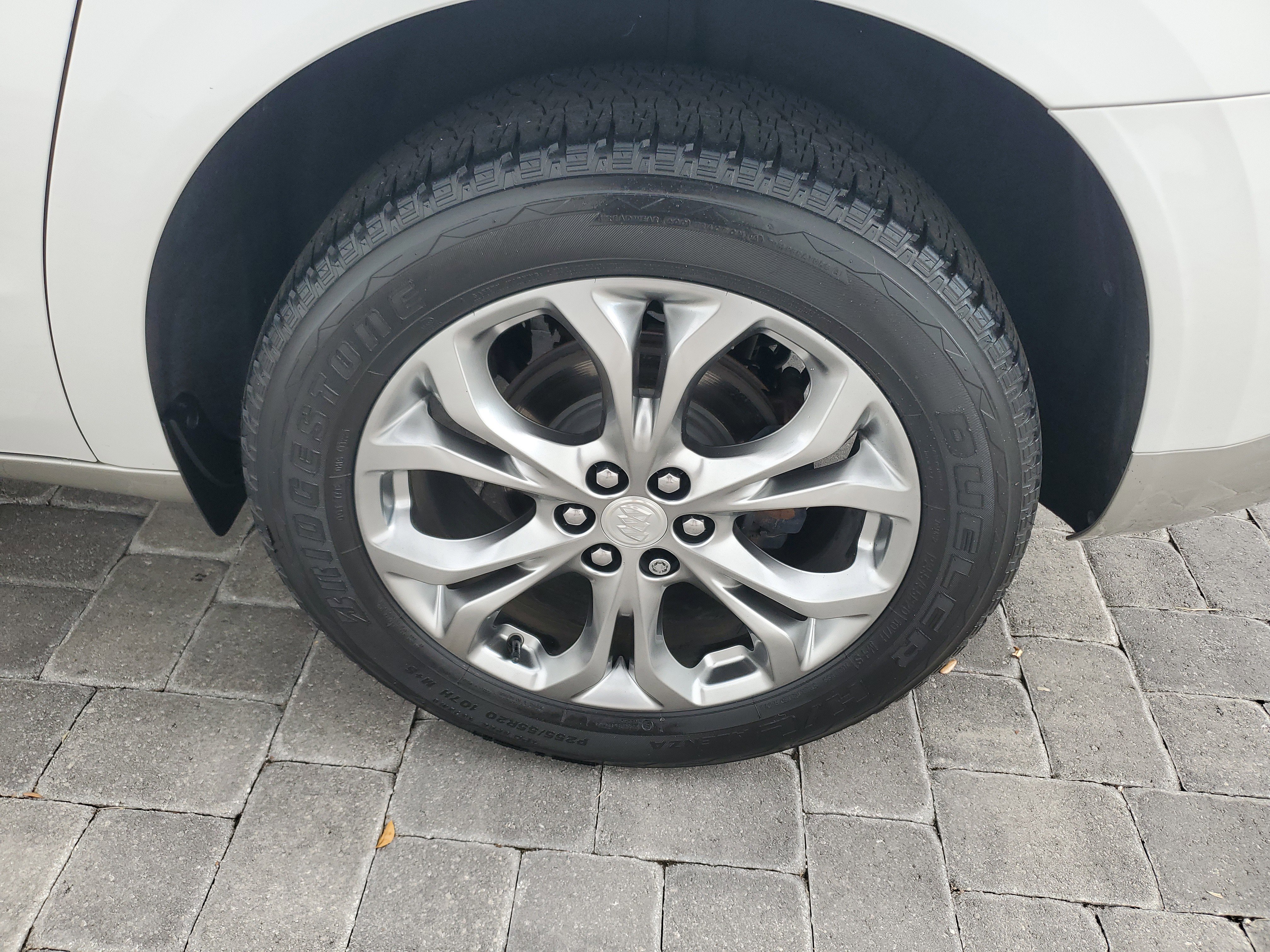 Used 2019 Buick Enclave Avenir w/ Avenir Technology Package image 8