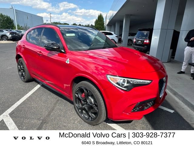 Used 2023 Alfa Romeo Stelvio Quadrifoglio w/ Active Assist Plus Package AWD/4WD image 2