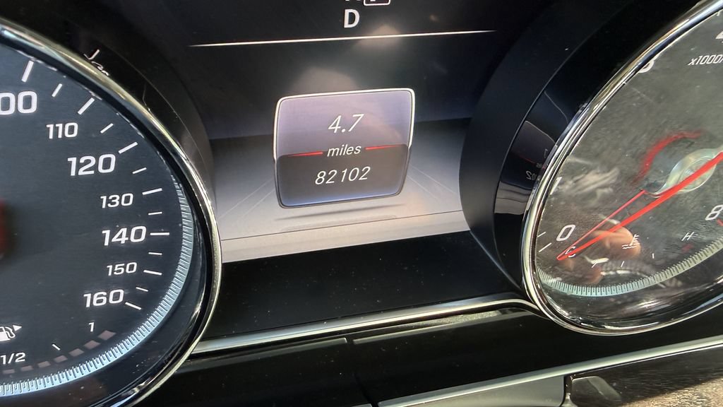 Used 2017 Mercedes-Benz E 300 4MATIC w/ Premium 1 Package image 5