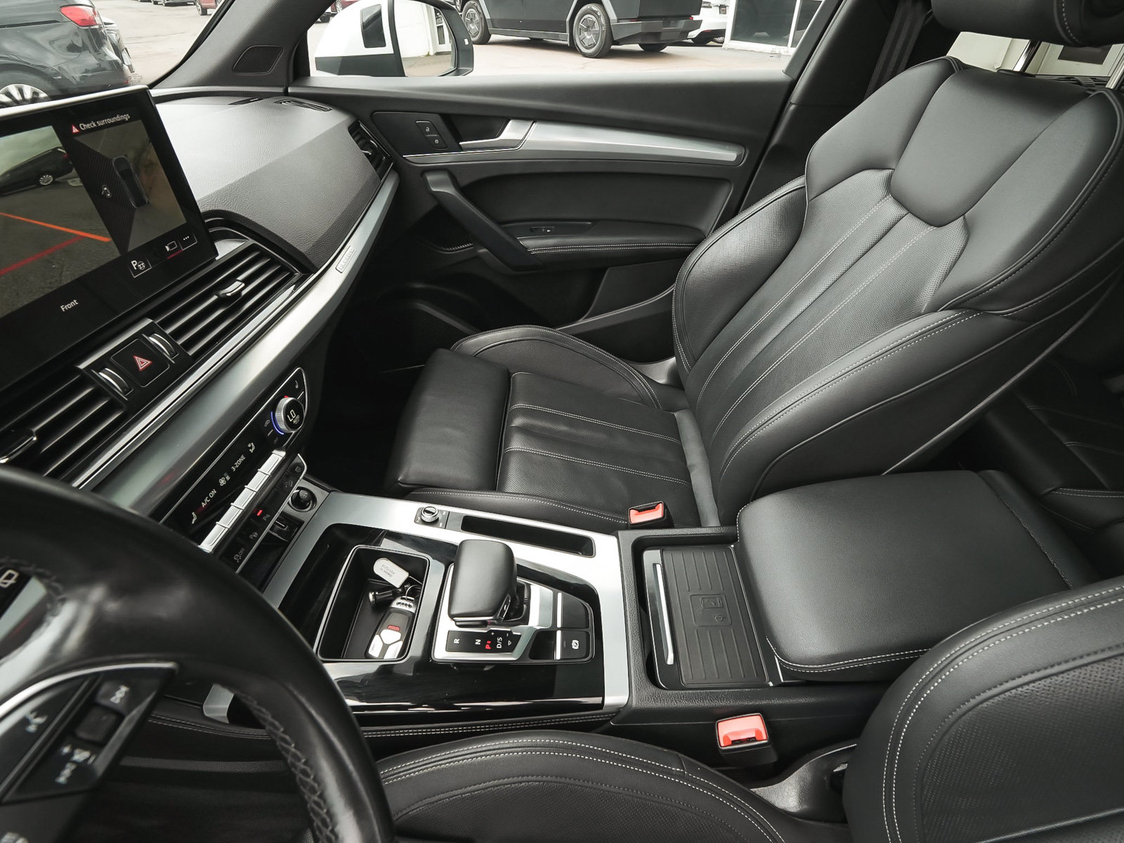 Used 2023 Audi Q5 2.0T Prestige w/ Prestige Package AWD/4WD image 32