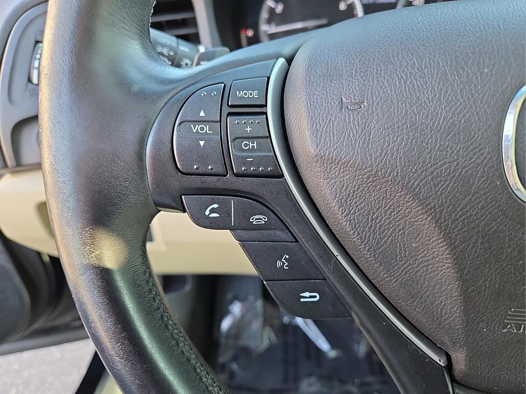Used 2013 Acura ILX w/ Premium Package image 23