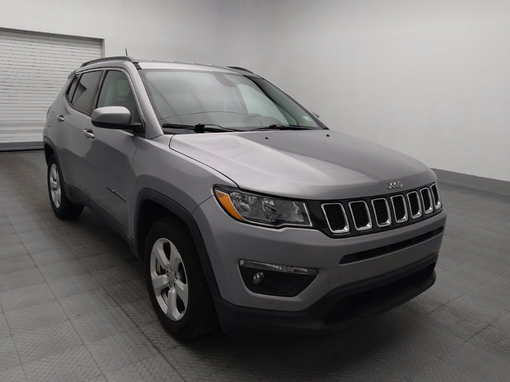 Used 2018 Jeep Compass Latitude w/ Popular Equipment Group FWD image 13