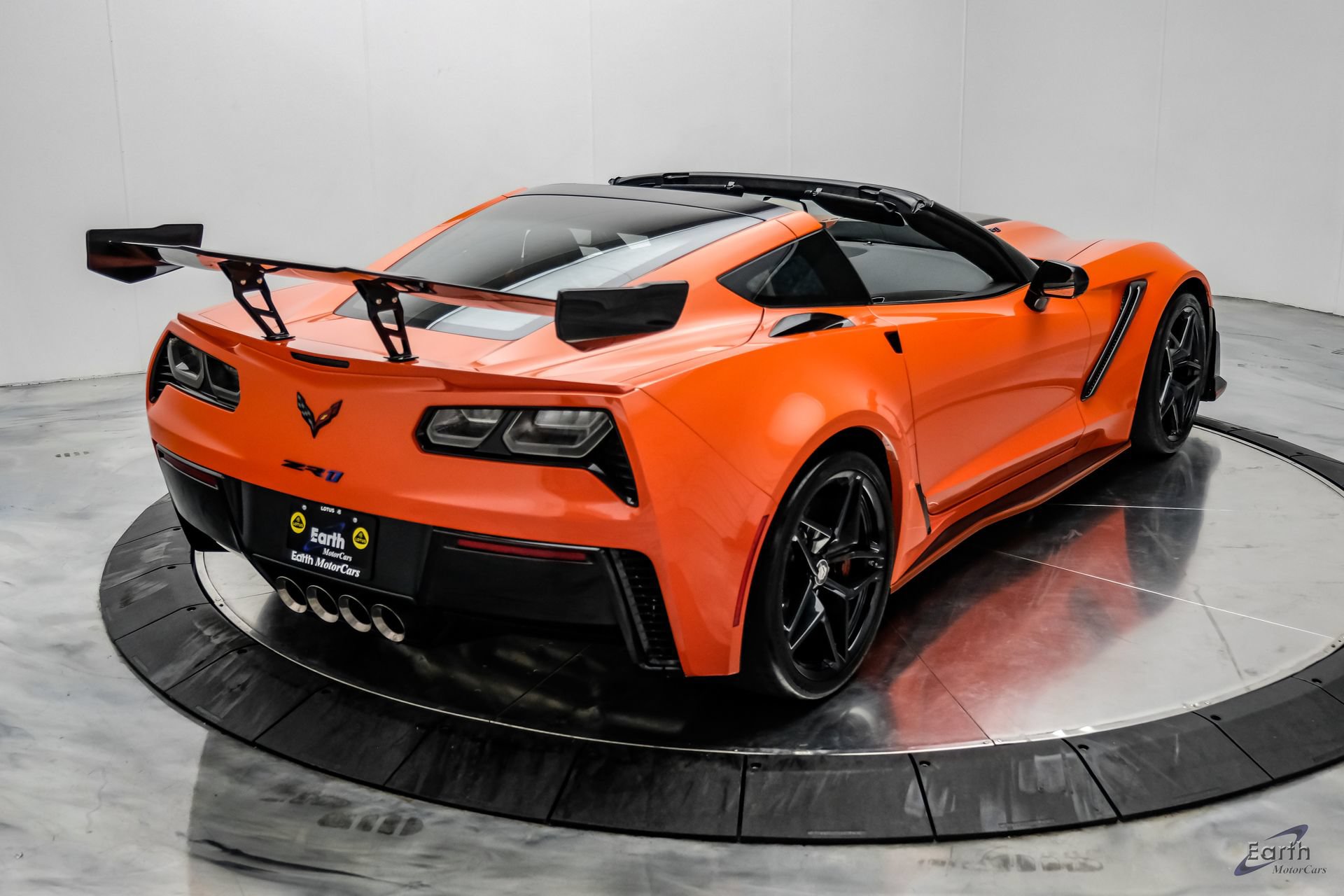 Used 2019 Chevrolet Corvette ZR1 RWD image 24