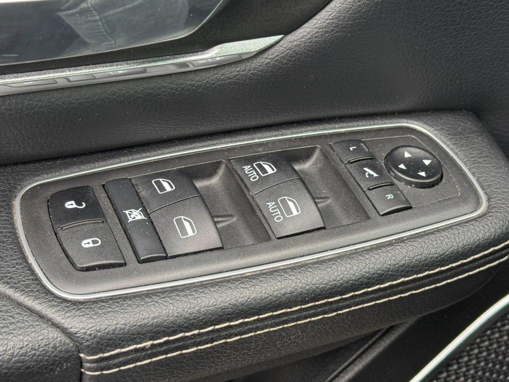 Used 2021 RAM 1500 Laramie w/ Sport Appearance Package AWD/4WD image 26
