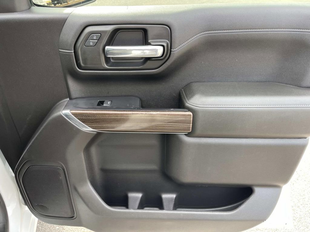 Used 2020 Chevrolet Silverado 1500 LT w/ All-Star Edition image 23