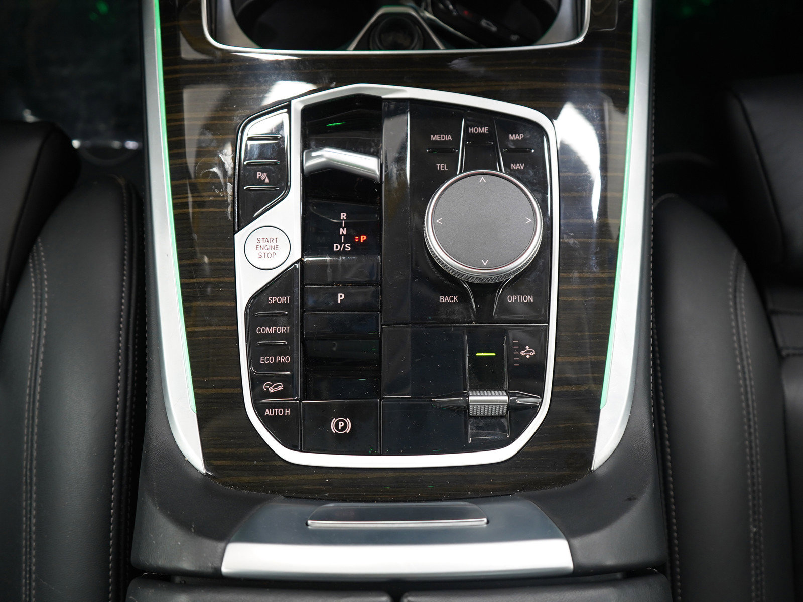 Used 2023 BMW X7 xDrive40i image 17