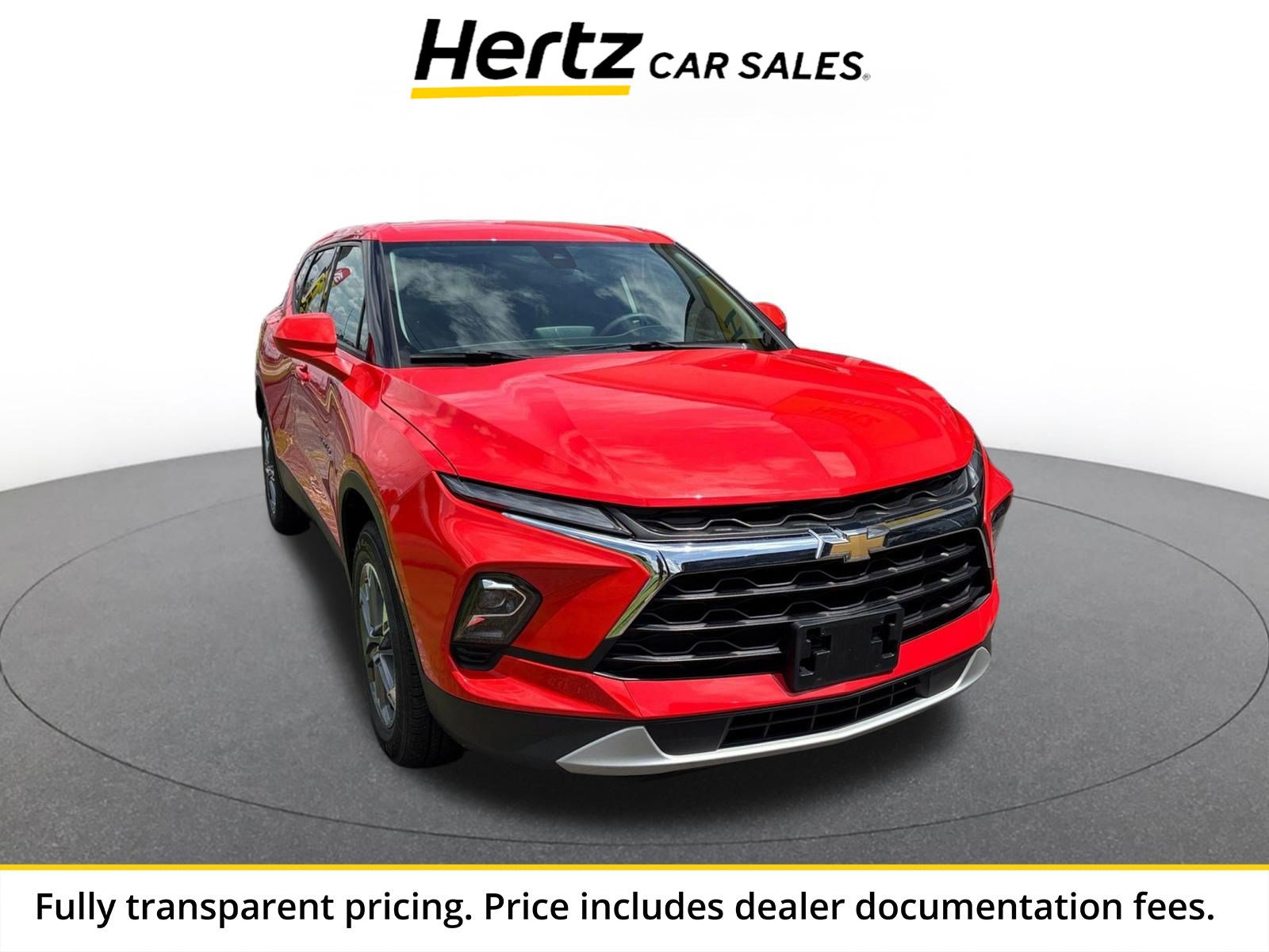 Used 2025 Chevrolet Blazer LT FWD image 1