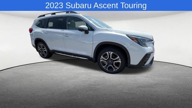 Used 2023 Subaru Ascent Touring AWD/4WD image 2