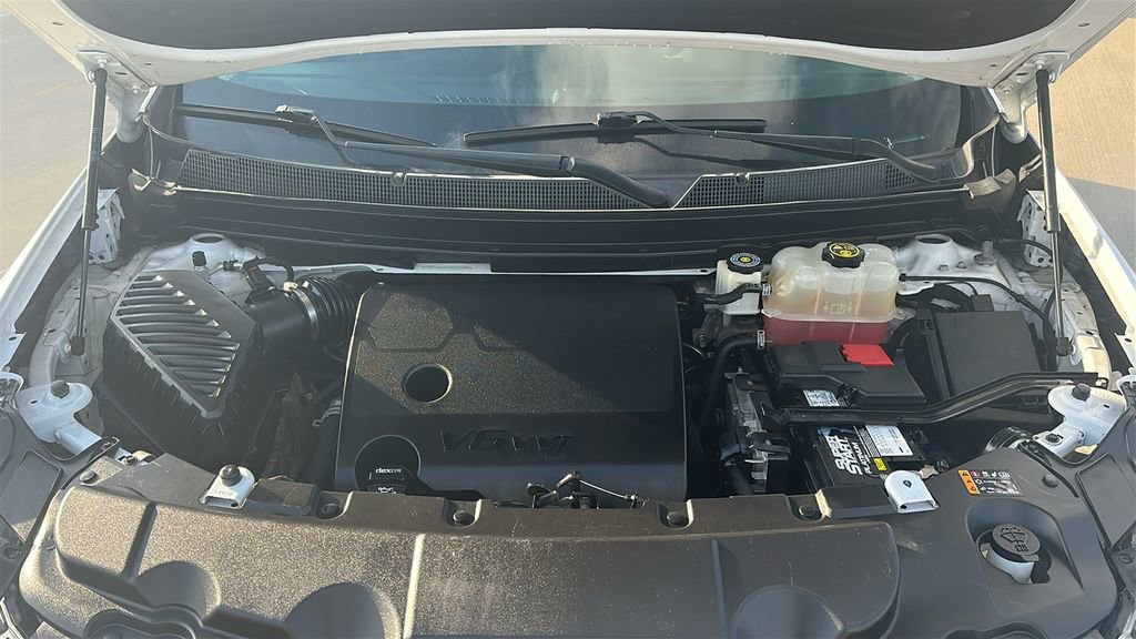 Used 2019 Chevrolet Traverse Premier w/ Driver Confidence II Package image 3