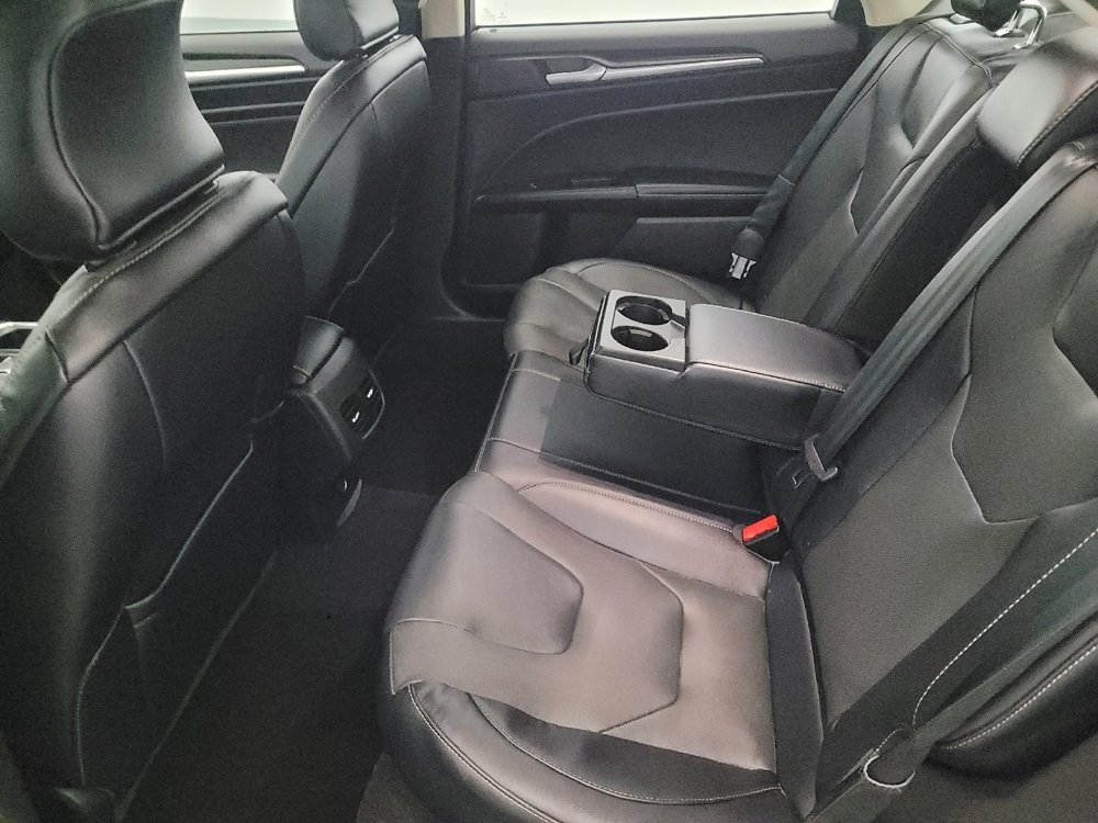 Used 2019 Ford Fusion Energi Titanium image 18