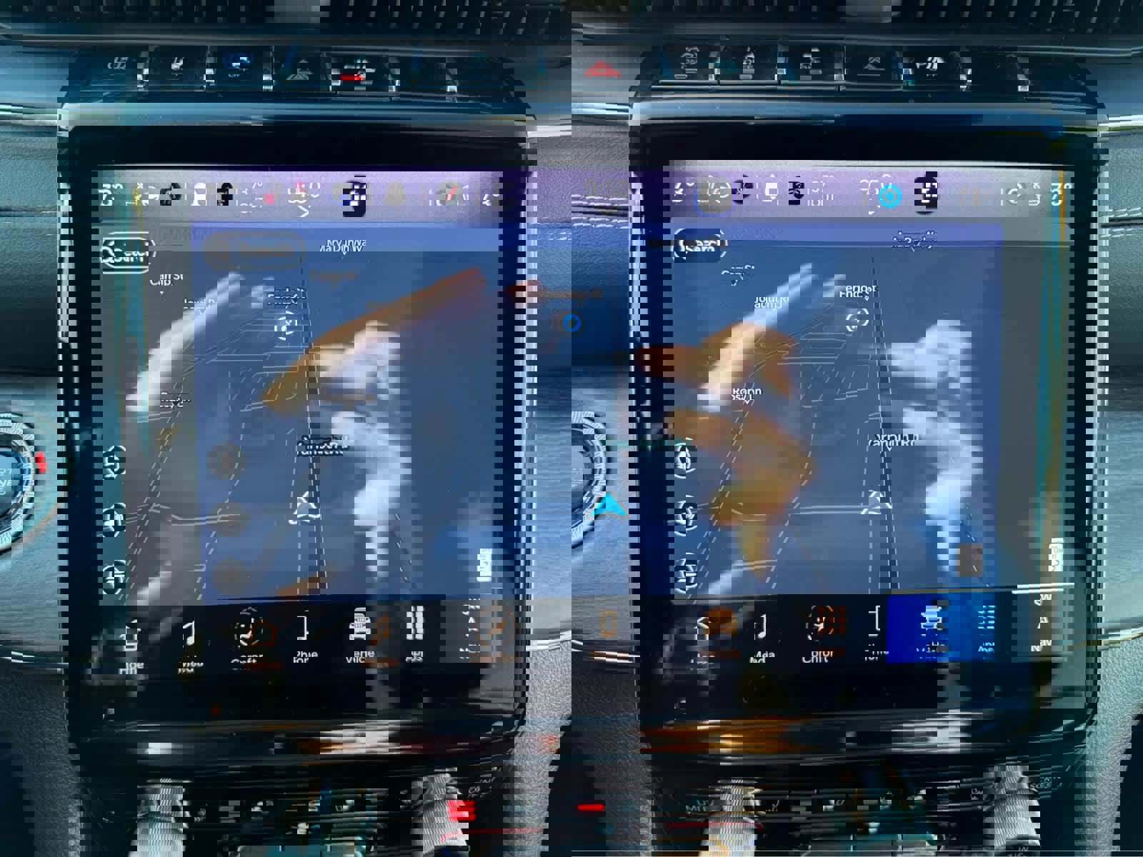 Used 2024 Jeep Grand Cherokee Overland w/ Luxury Tech Group IV image 24