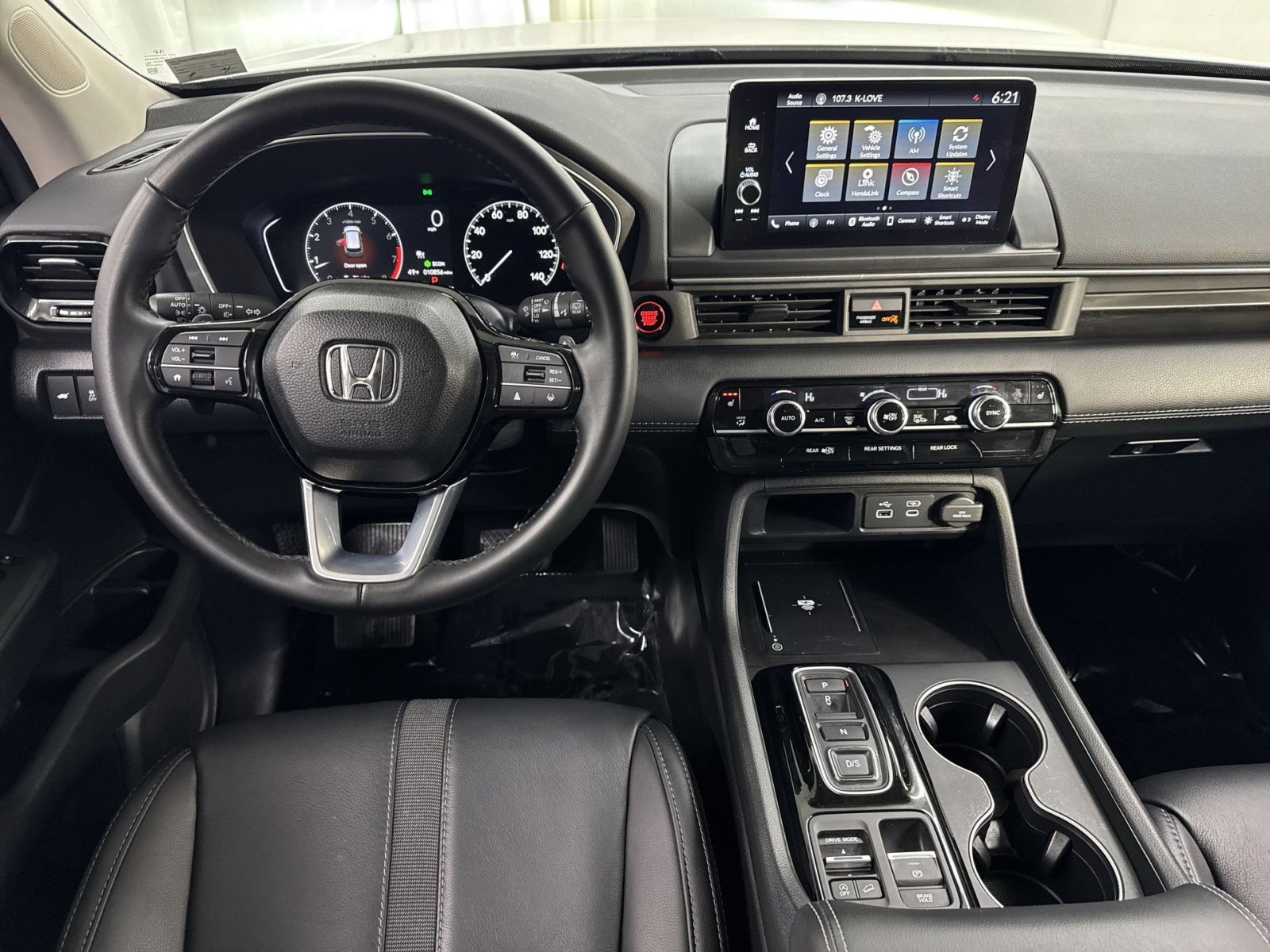 Used 2025 Honda Pilot EX-L image 27