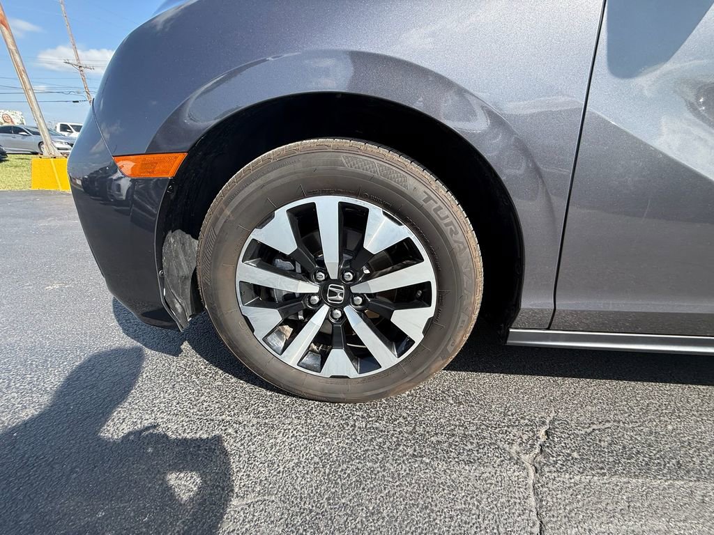 Used 2025 Honda Odyssey EX-L image 10
