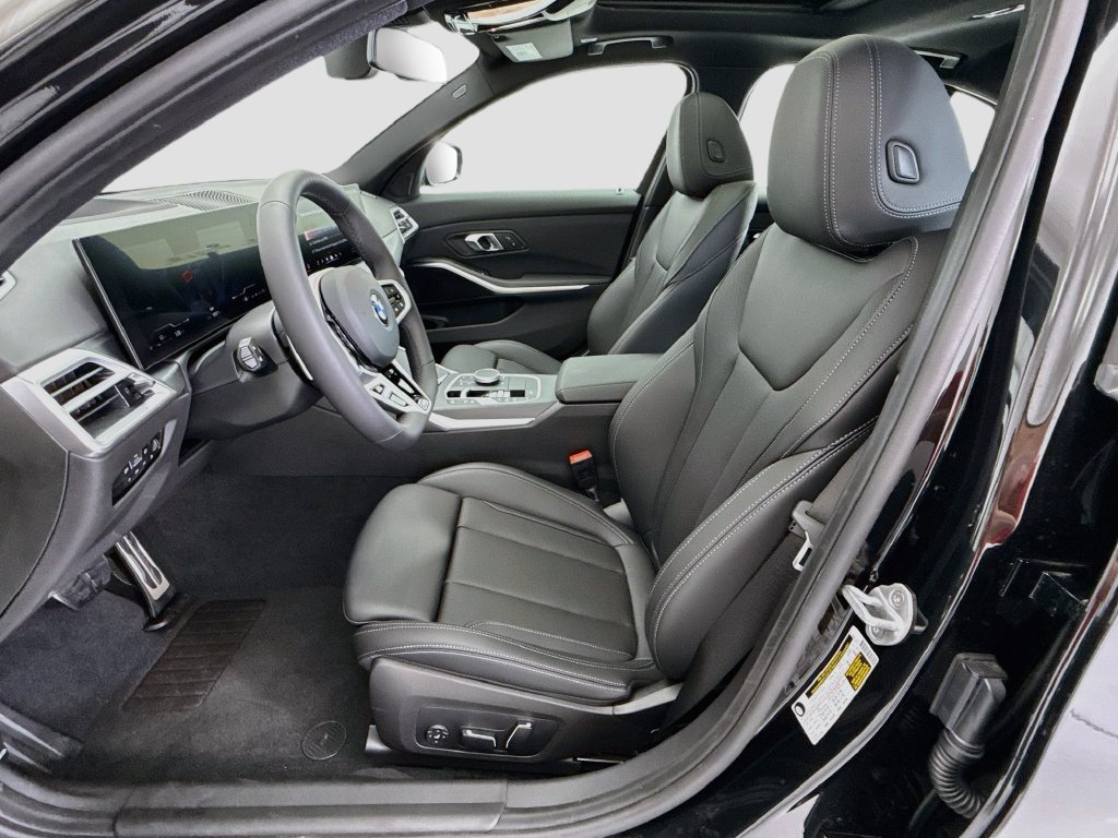 New 2026 BMW 330i Sedan w/ M Sport Package RWD image 18