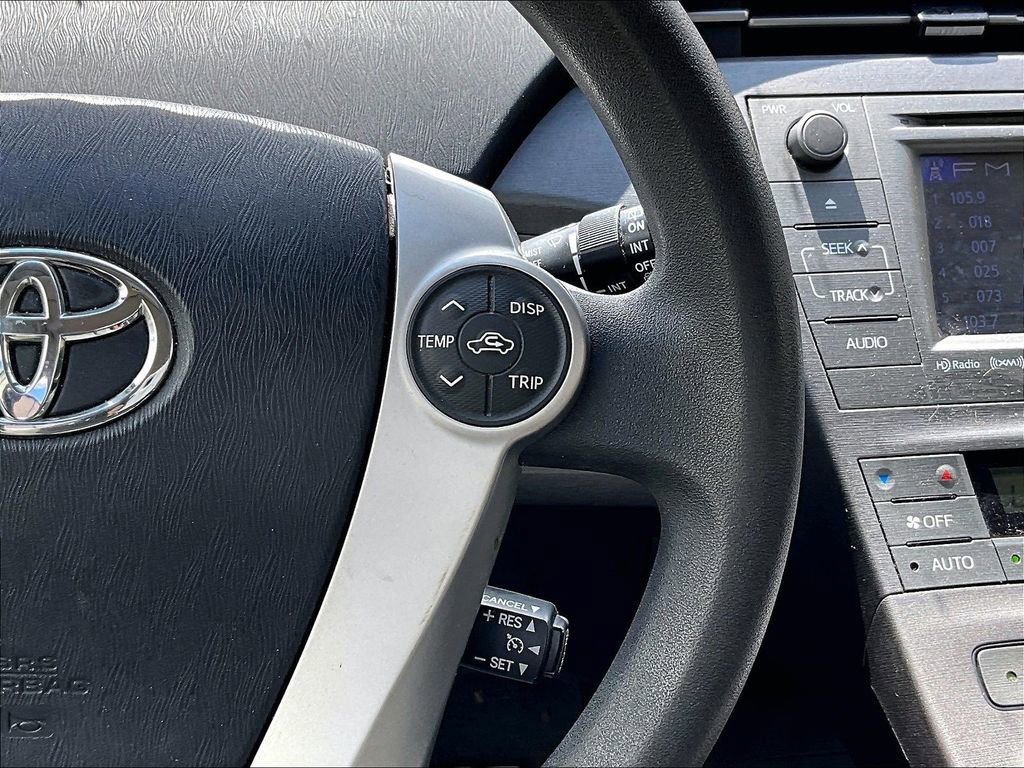 Used 2015 Toyota Prius Three image 16