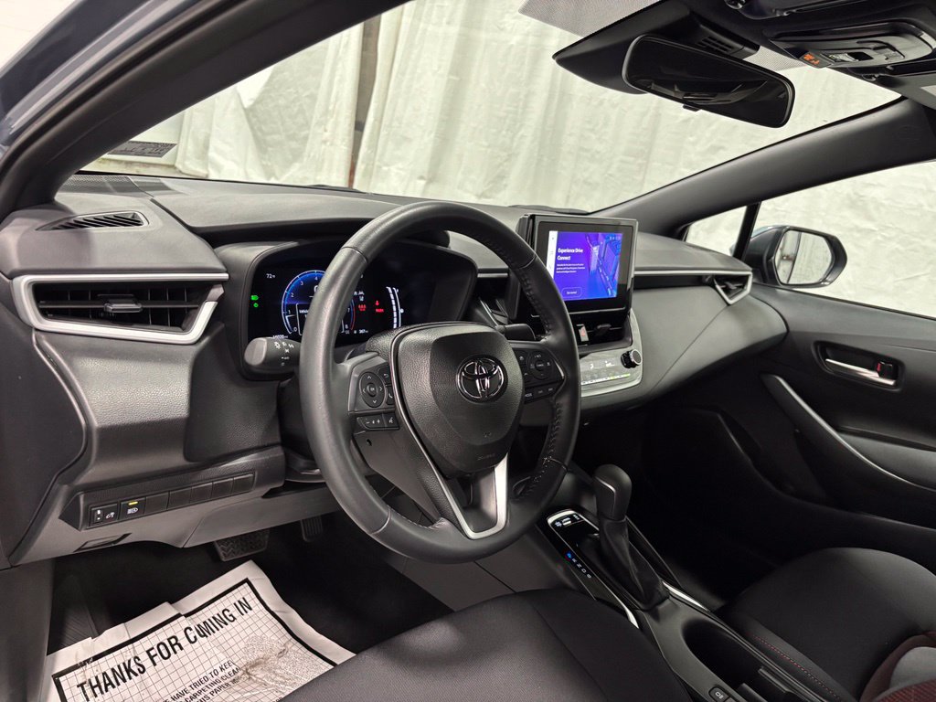 Used 2026 Toyota Corolla SE FWD image 15