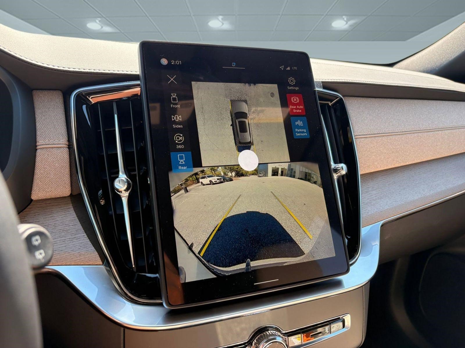 Used 2026 Volvo XC90 B6 Plus w/ Protection Package Premier AWD/4WD image 30