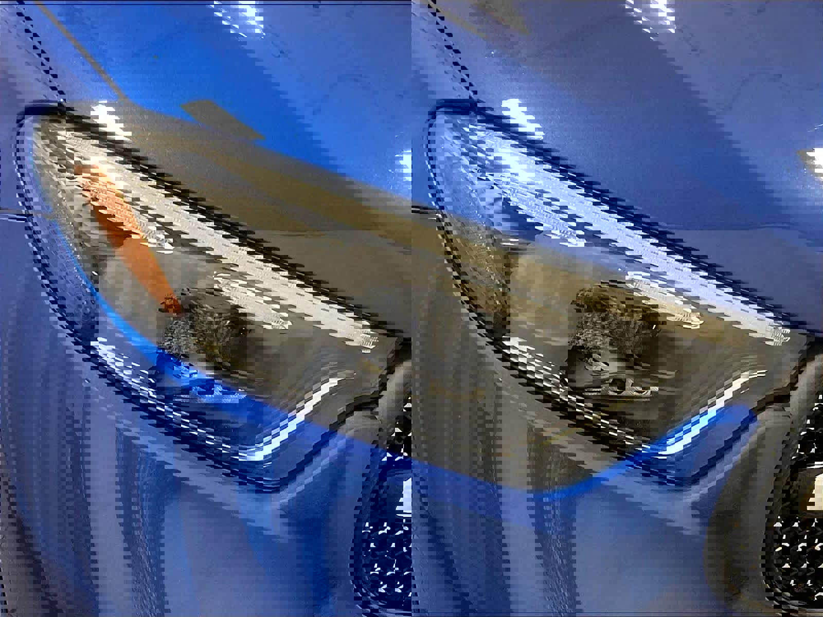 Used 2025 Mercedes-Benz GLC 300 4MATIC image 32