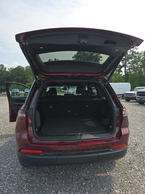 Used 2024 Jeep Grand Cherokee Altitude AWD/4WD image 13