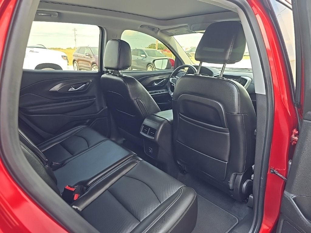 Used 2022 GMC Terrain SLT image 19