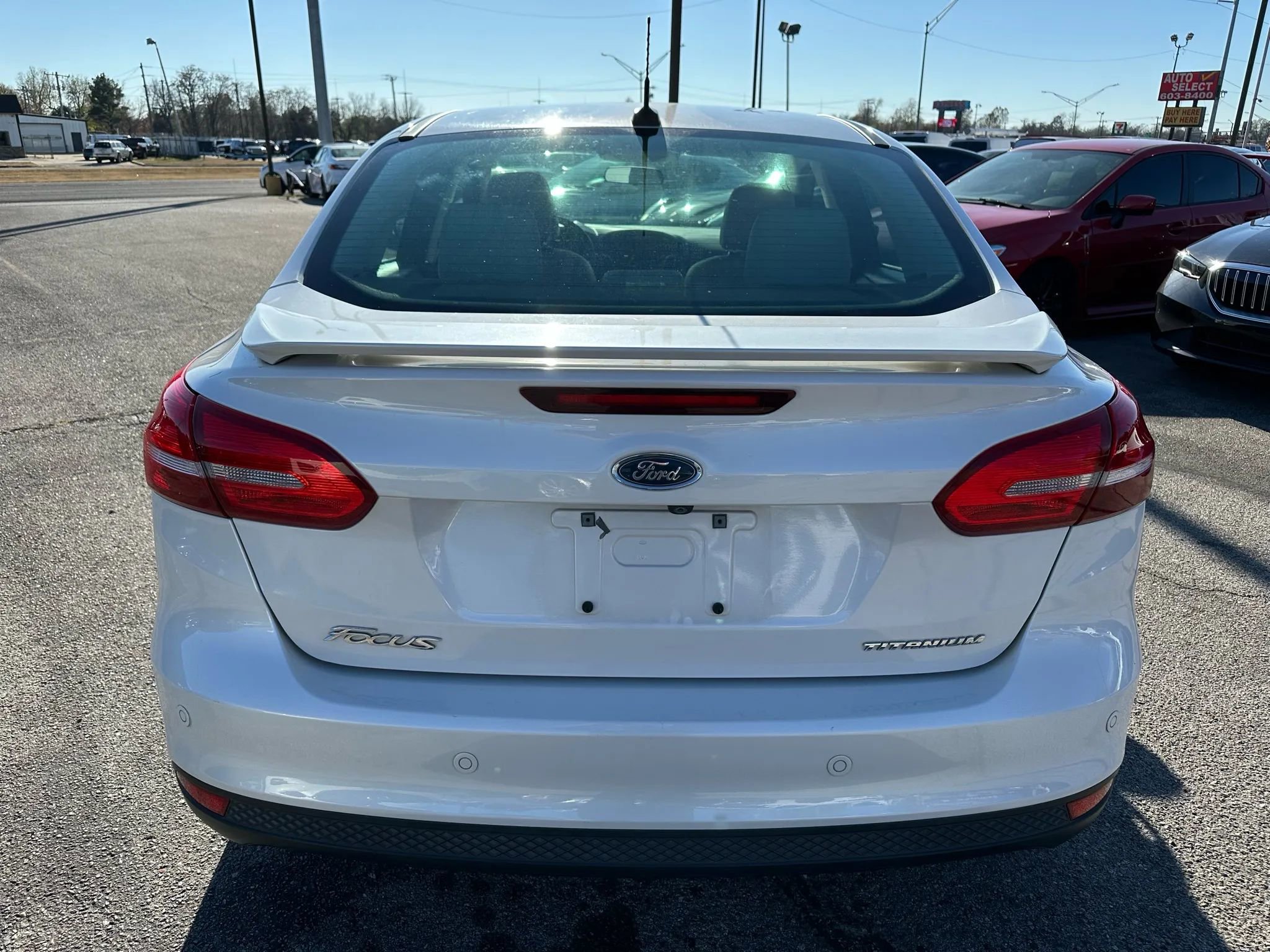 Used 2017 Ford Focus Titanium image 32