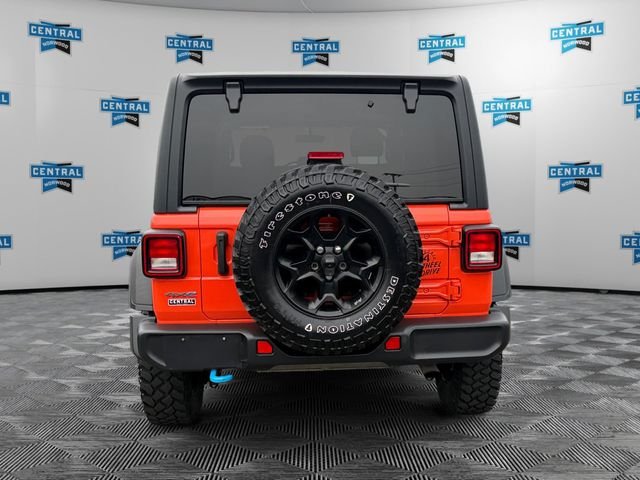 Certified 2023 Jeep Wrangler Unlimited w/ Cold Weather Group AWD/4WD image 5