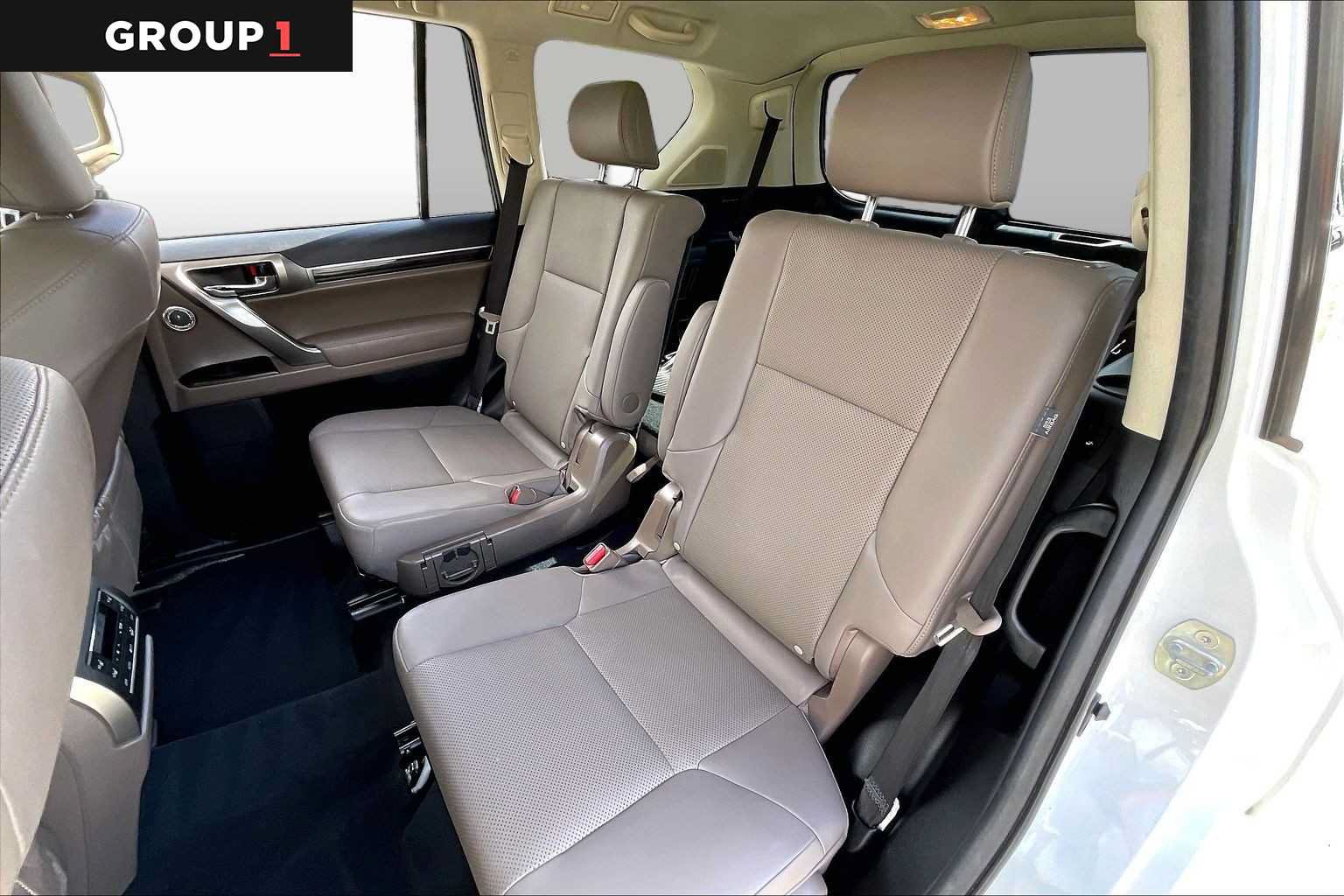 Used 2022 Lexus GX 460 Premium AWD/4WD image 18
