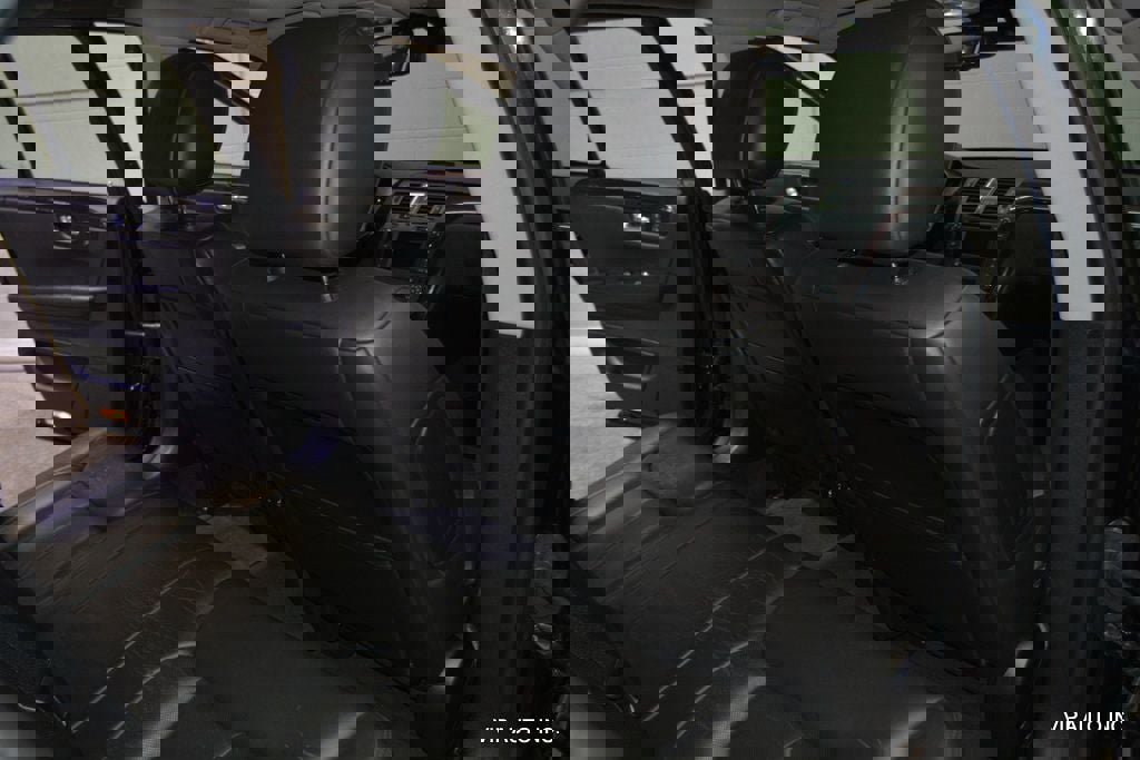 Used 2010 Cadillac DTS Premium w/ Driver Awareness Package image 19