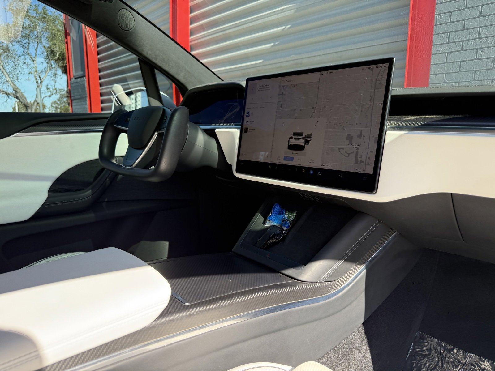 Used 2022 Tesla Model X Plaid image 22