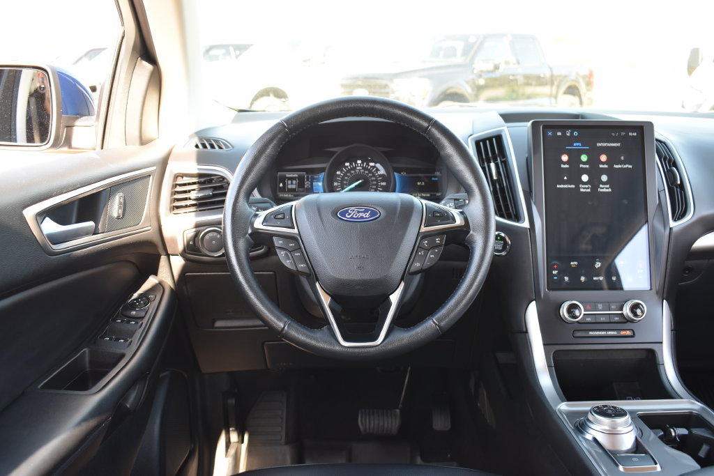 Certified 2024 Ford Edge SEL w/ Convenience Package AWD/4WD image 16