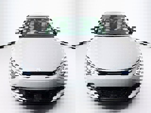 New 2025 Kia EV6 Wind image 2