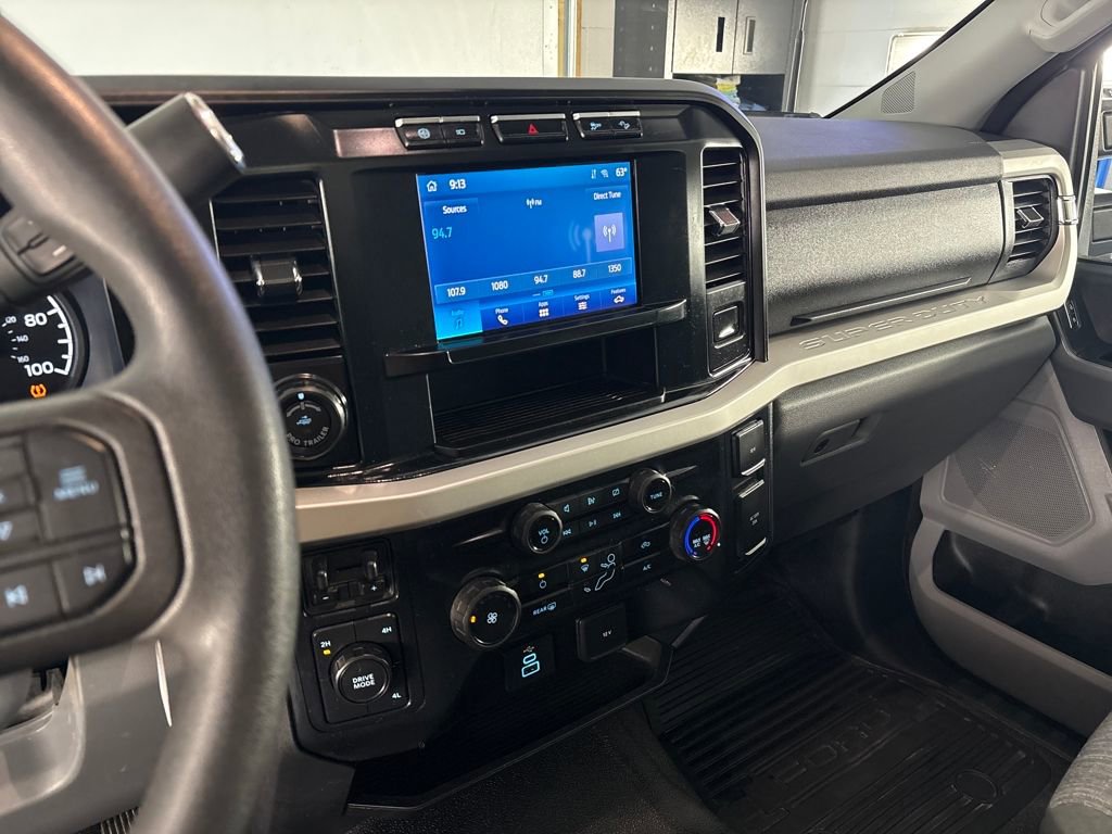 Used 2023 Ford F350 XLT w/ 360-Degree Camera Package image 21