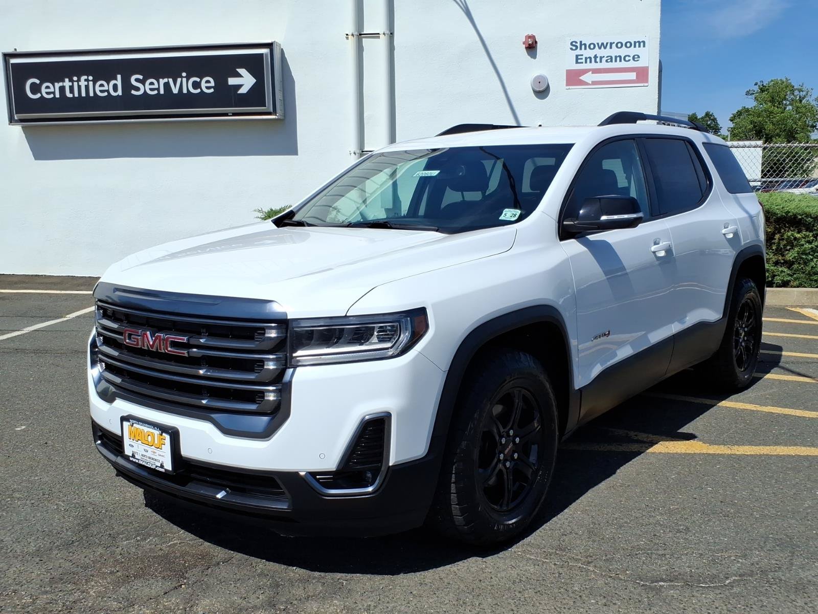 Certified 2023 GMC Acadia AT4 w/ LPO, Floor Liner Package AWD/4WD image 3