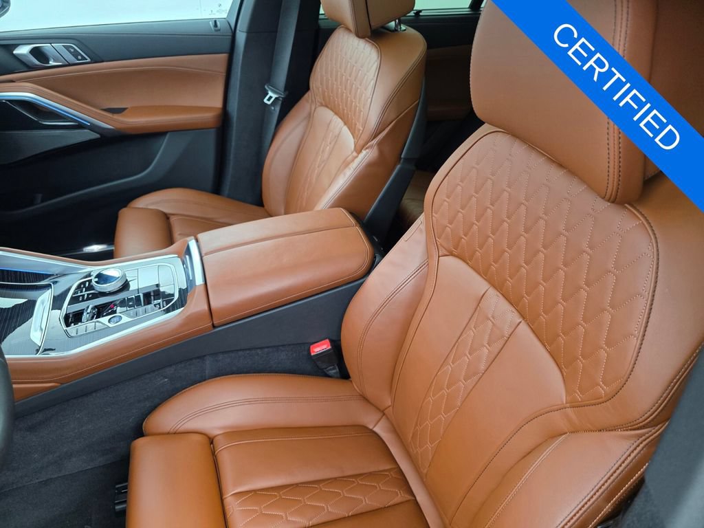 Certified 2025 BMW X6 xDrive40i w/ Executive Package AWD/4WD image 11