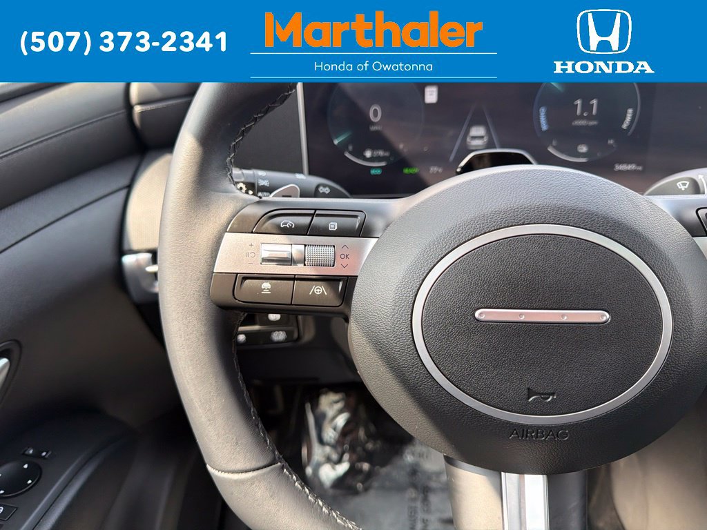 Used 2025 Hyundai Tucson SEL AWD/4WD image 27