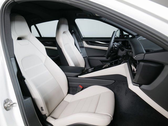 New 2025 Porsche Panamera 4 image 11