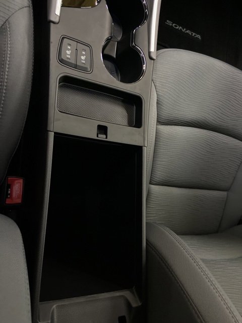 Used 2014 Hyundai Sonata Hybrid image 40