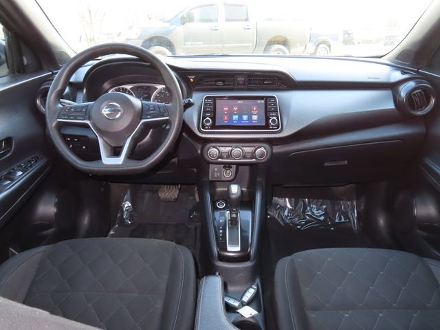 Used 2020 Nissan Kicks S FWD image 5
