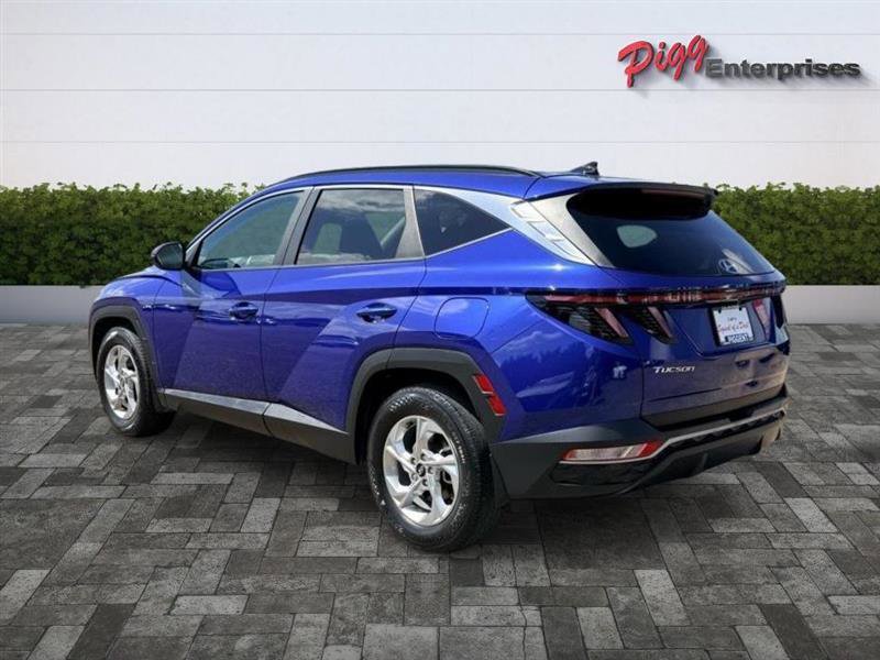 Used 2022 Hyundai Tucson SEL FWD image 2