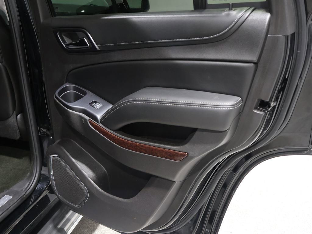 Used 2016 GMC Yukon SLT image 24